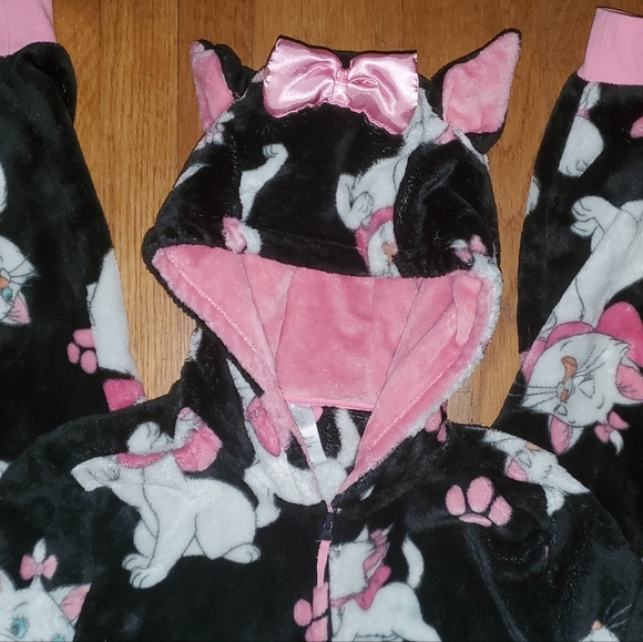 Disney Aristocats Marie Zip Up Pajama Onesie For Adults - Picture 5 of 8